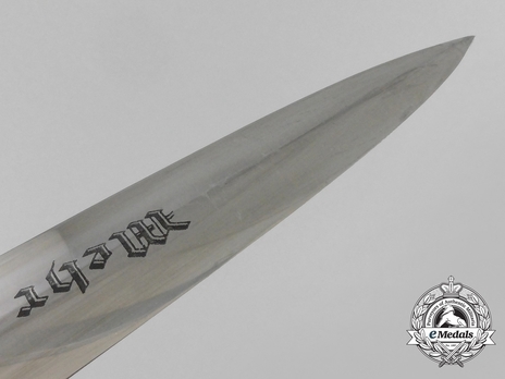 NPEA Student Dagger Blade Tip Detail