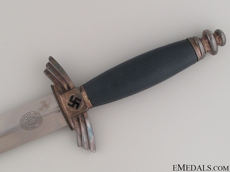 DLV Flyer's Knife by P. Weyersberg Reverse Grip