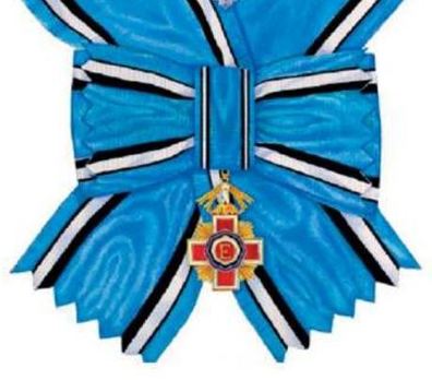 Order of the Estonian Red Cross, I Class Cross Obverse