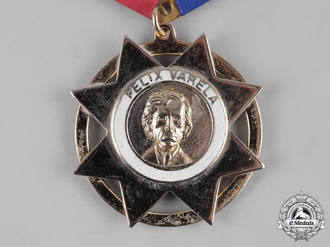 Order of Felix Varela, I Class Obverse