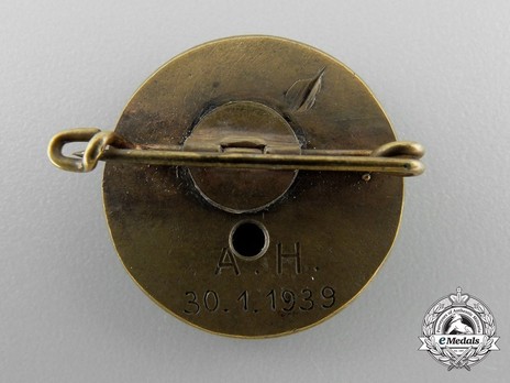 NSDAP Golden Party Badge, with Date of Issue (small) Reverse