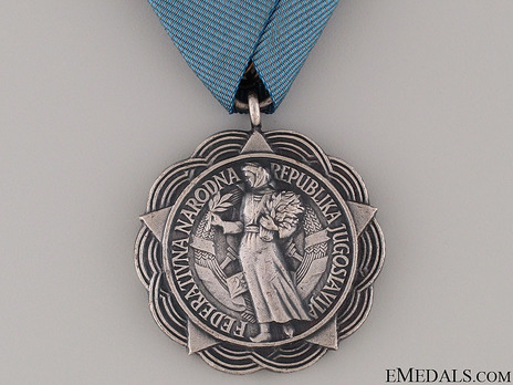 Medal for Merit (Federation) Obverse