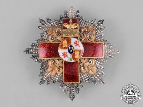 2nd Class Breast Star (white distinction) (with Fleur de Lys and Royal Crown) (Silver and Silver gilt) Obverse