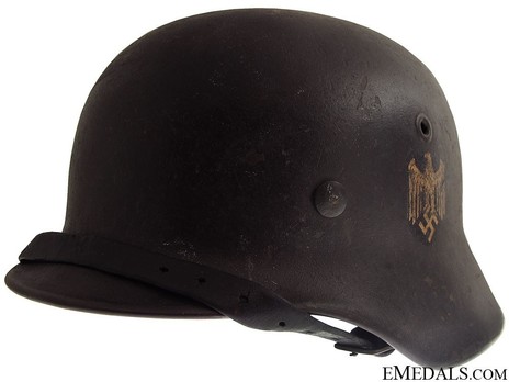 German Army Steel Helmet M40 (Double Decal version) Profile