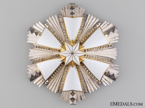 Order of the White Star, I Class Breast Star Obverse