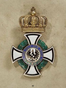 Royal House Order of Hohenzollern, Civil Division, Commander (in silver gilt) Obverse