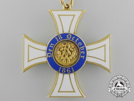 Order of the Crown, Civil Division, Type II, II Class Cross (in gold) Reverse