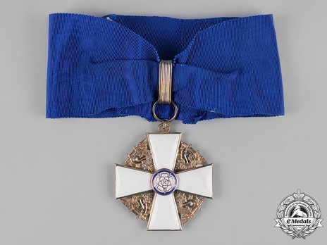 Order of the White Rose, Type I, Civil Division, I Class Commander Cross Obverse