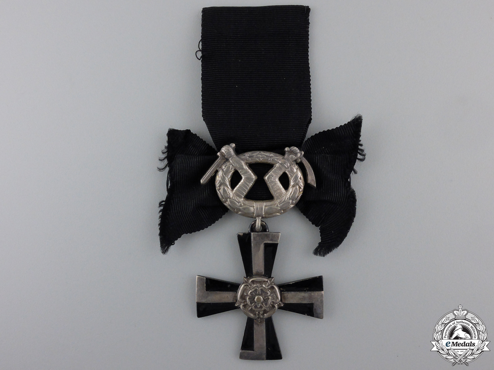 Order+of+the+cross+of+liberty%2c+military+division%2c+cross+of+mourning+%281939%29+1