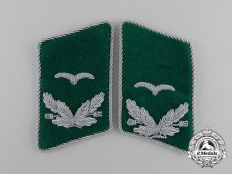 Luftwaffe Field Divisions Leutnant Collar Tabs Obverse