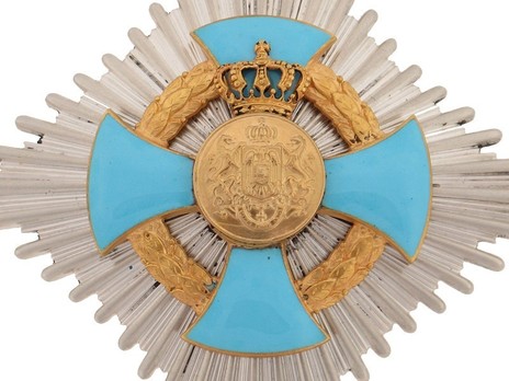 Order of Faithful Service, Grand Officer's Breast Star Obverse
