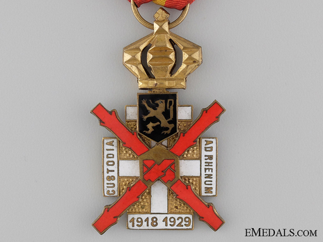 Cross for the Occupation of the Rhineland (for Service from 1918-1929) Obverse