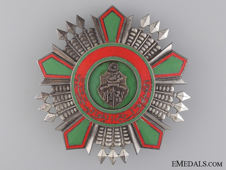 Order of the Republic, Grand Cross Breast Star 