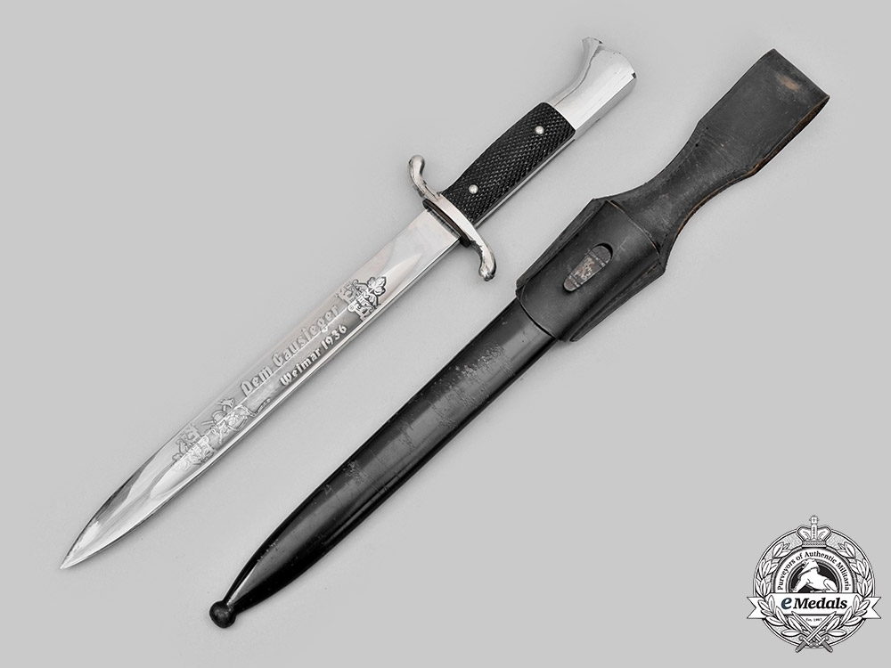 Obverse+with+scabbard