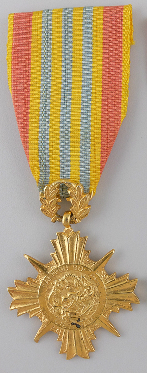 Armed forces honour medal i class obverse