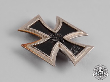 Iron Cross I Class, by P. Meybauer (early pin, marked) Obverse