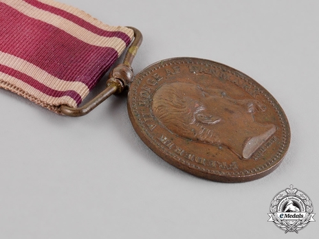 Bronze Medal (stamped "ALPHEE DUBOIS") Obverse