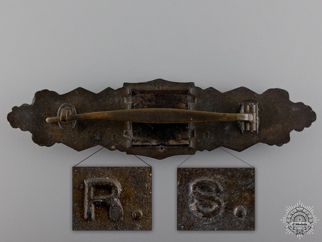 Close Combat Clasp, in Bronze, by R. Souval Reverse