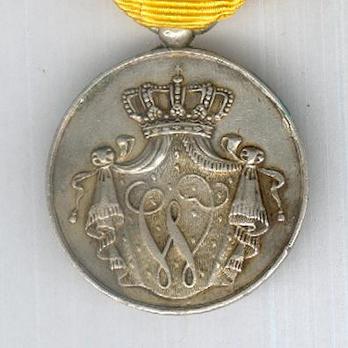 Army Long Service Medal, in silver (for 24 Years, 1825-1851) Obverse