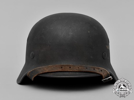 Luftwaffe Steel Helmet M42 Front