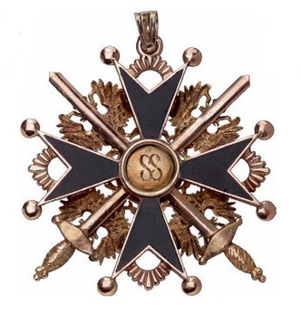 Order of Saint Stanislaus, Type II, Military Division, II Class Badge (Black Enamel Type) Reverse