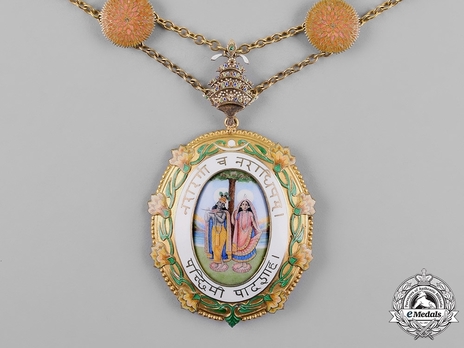 Order of Krishna, Badge
