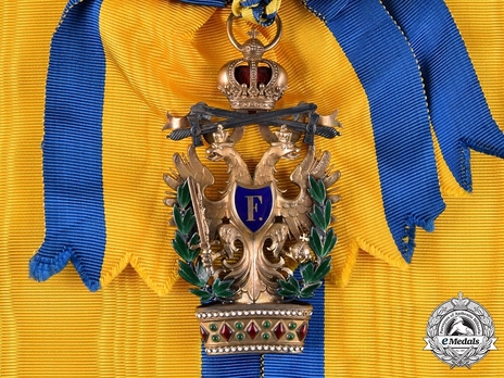 Order of the Iron Crown, Type III, Military Division, I Class (with War Decoration with silver swords)