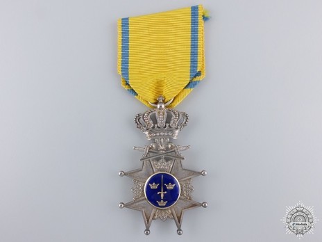Badge of the Sword Obverse