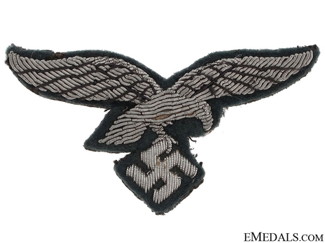 Luftwaffe Officer Ranks 1st Pattern Cloth Cap Eagle Insignia Obverse