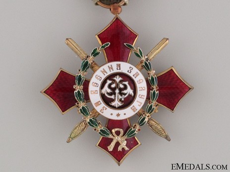 Order of Military Merit, V Class (with war decoration 1916-1944) Obverse
