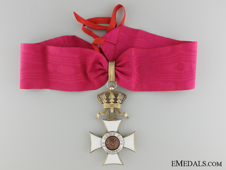 Order of St. Alexander, Type I, III Class Commander Obverse
