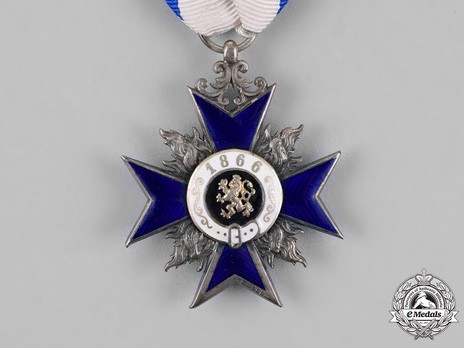 Order of Military Merit, Civil Division, IV Class Cross (without crown) Reverse
