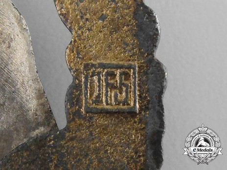 Panzer Assault Badge, "75", in Silver (by J. Feix) Detail