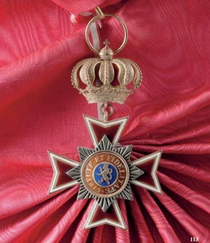 Wilhelm Order, Grand Cross Obverse
