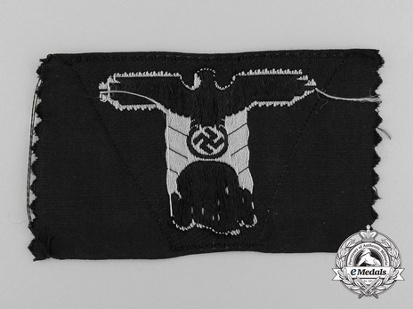 Waffen-SS One-Piece Eagle & Death's Head Insignia (Panzer version) Reverse