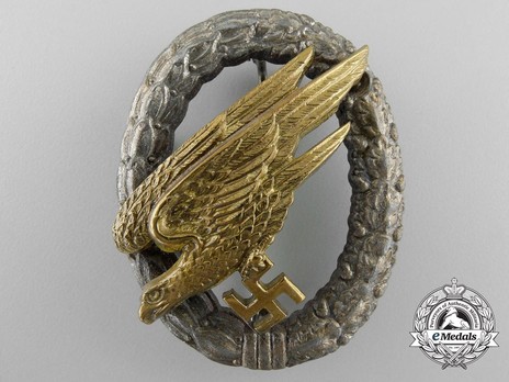 Luftwaffe Paratrooper Badge, by F. Linden (in brass & zinc) Obverse