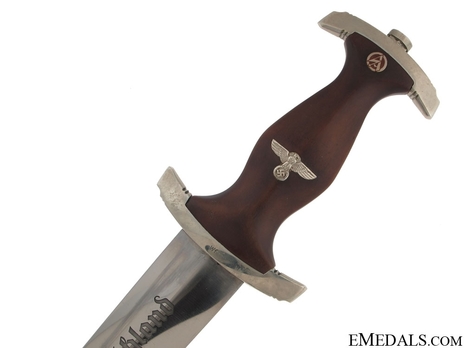 NSKK M36 Chained Service Dagger by F. Herder Obverse Grip