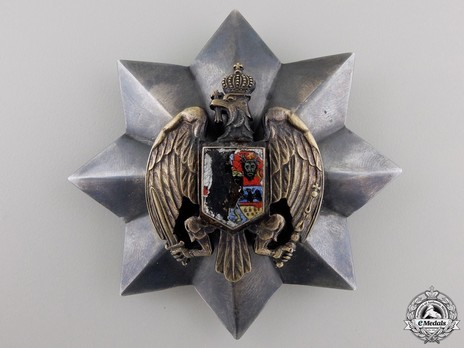 Honour Decoration of the Romanian Eagle, Grand Officer's Breast Star Obverse