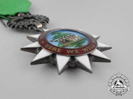 Order of the Pioneers of Liberia, Knight Obverse