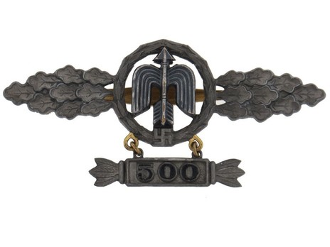Short-Range Day Fighter Clasp, in Gold (with "500" pendant) Obverse