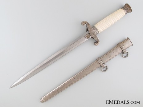 German Army Unmarked White Grip Officer’s Dagger Obverse with Scabbard