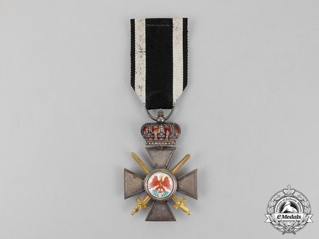 Order of the Red Eagle, Military Division, Type V, IV Class Cross (pebbled version, with crown) Obverse