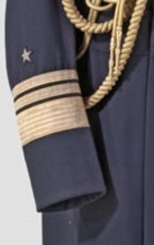 Kriegsmarine Vizeadmiral Sleeve Stripes Obverse