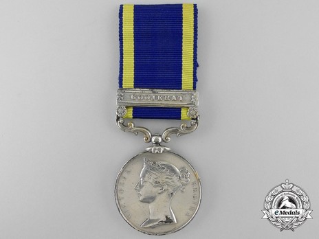 Silver Medal (with "GOOJERAT" clasp) Obverse