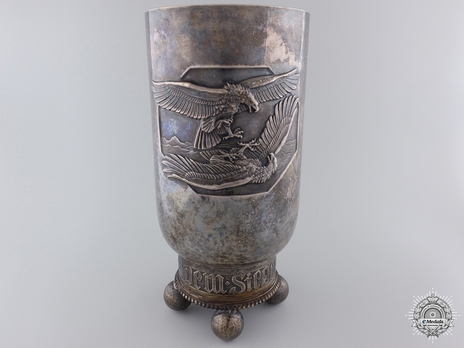 Honour Goblet for the Victor in Aerial Combat (in silver) Obverse