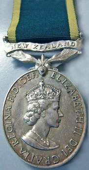 Silver Medal (for New Zealand Forces, 1954-) Obverse
