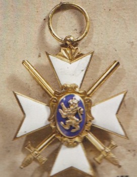 Schwarzburg Duchy Honour Cross, Military Division, II Class Honour Cross (in silver gilt) Obverse