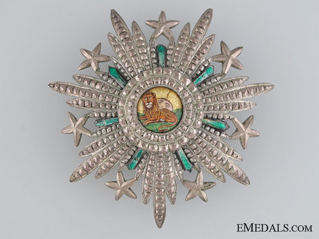 II Class Commander Breast Star (with couchant lion) Obverse
