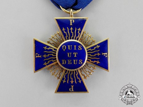 Royal Order of Merit of St. Michael, II Class Knight Cross Obverse