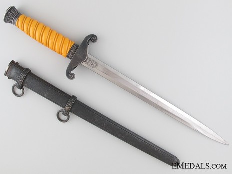 German Army ASSO-made Officer’s Dagger Reverse with Scabbard